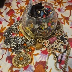 Gold/Silver Multi Colored Wearable Mystery Jewelry Lot.Over 40 Pieces!!